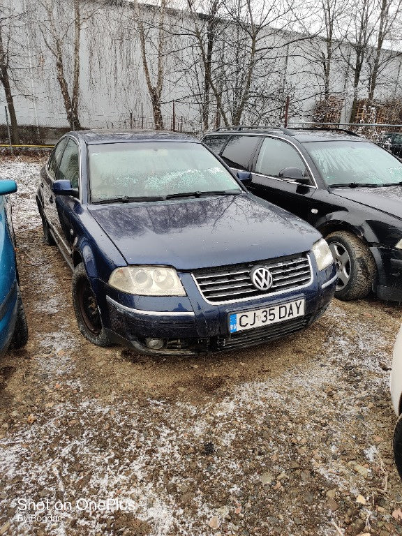 Dezmembram Volkswagen Passat B5.5