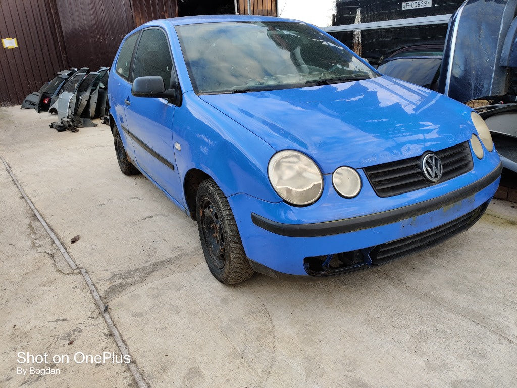 Dezmembram Volkswagen Polo 9N