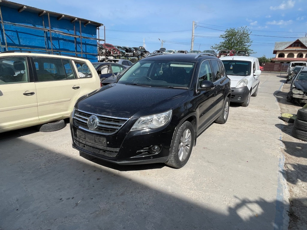 Dezmembram Volkswagen Tiguan 4motion