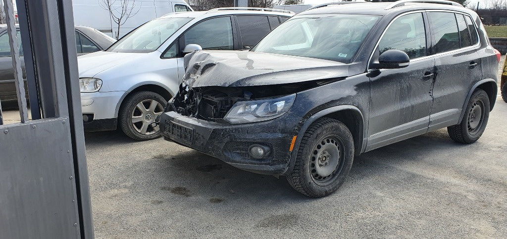Dezmembram Volkswagen Tiguan din 2012