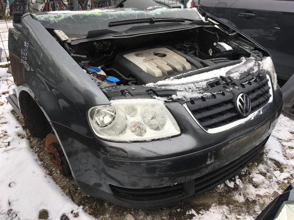 DEZMEMBRAM VOLKSWAGEN TOURAN 2005 MOTOR 2.0 MOTORINA*AZV CARSERO SECOND HAND