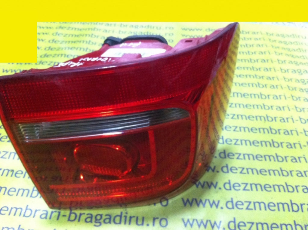 Dezmembram Volkswagen Touran [2th facelift] [2010 - 2015] Minivan 2.0 TDI MT (140 hp) (1T3)