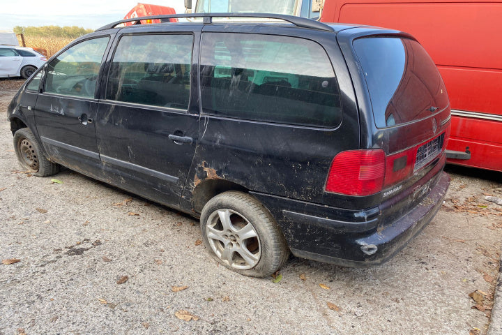 Dezmembram Volkswagen VW Sharan [facelift] [2000 - 2003] Minivan 1.9 TDI MT (115 hp)