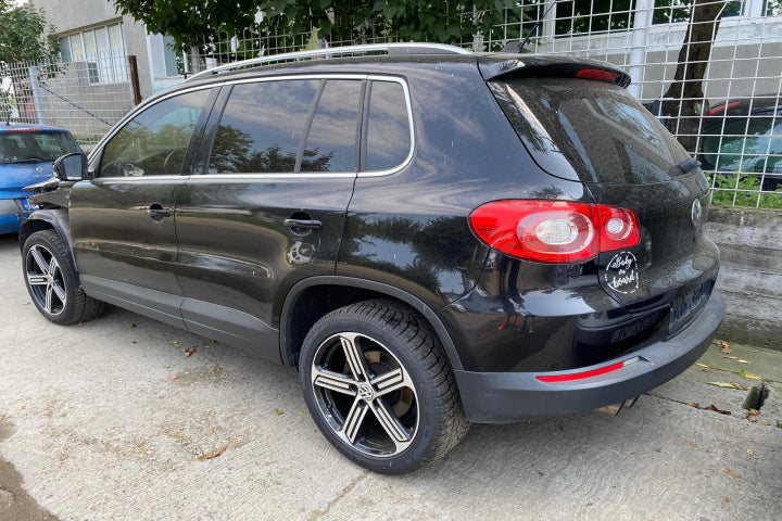 Dezmembram Volkswagen VW Tiguan 5N [2007 - 2011] Crossover 2.0 TDI 4Motion MT (140 hp)