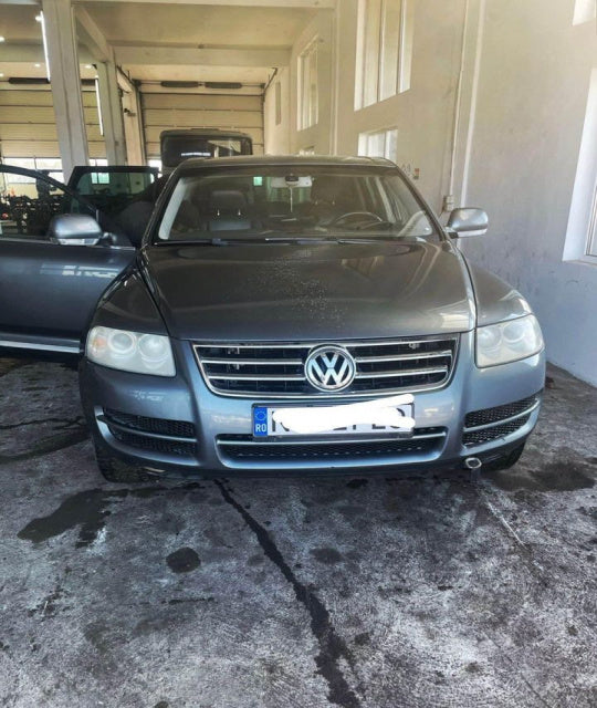 Dezmembram Volkswagen VW Touareg generatia 1 7L [2002 - 2007] Crossover 3.0 TDI MT (225 hp)