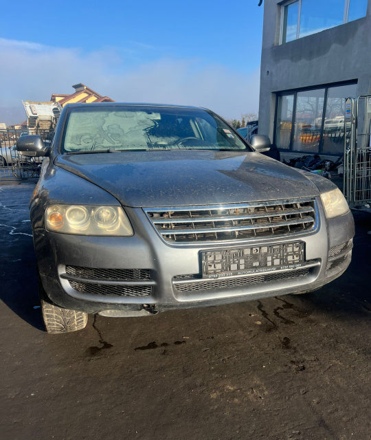 Dezmembram Volkswagen VW Touareg generatia 1 7L [2002 - 2007] Crossover 2.5 TDI MT (174 hp)
