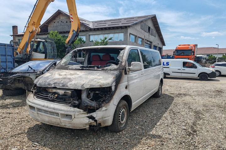 Dezmembram Volkswagen VW Transporter T5 [2003 - 2009] Microbuz 4-usi