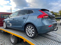 Dezmembram Volvo v40 1.6 diesel euro 5 cod D4162T cutie manuala an 2014