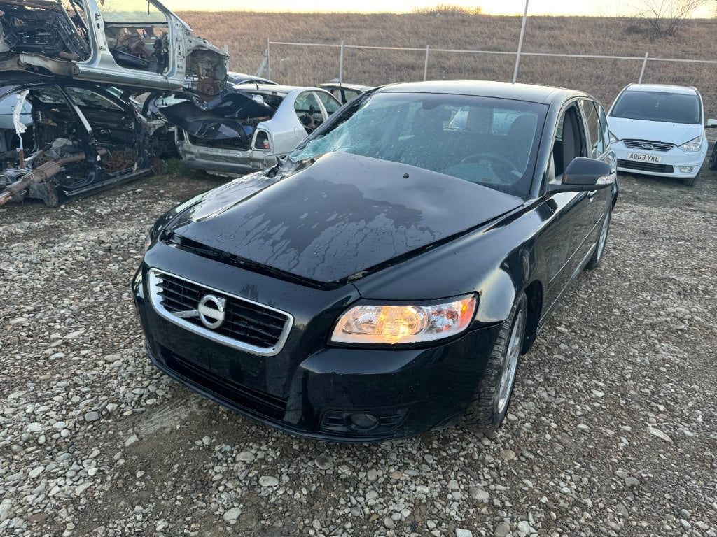 Dezmembram Volvo V50 an fabr 2011 1.6 e5