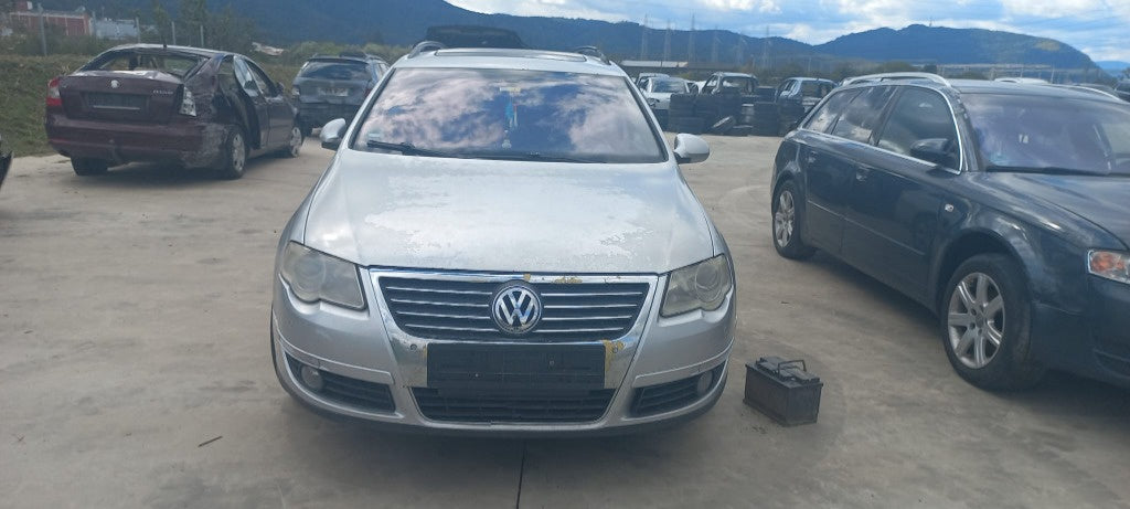 Dezmembram VW Passat 2.0 TDI BMP cod cutie JLU