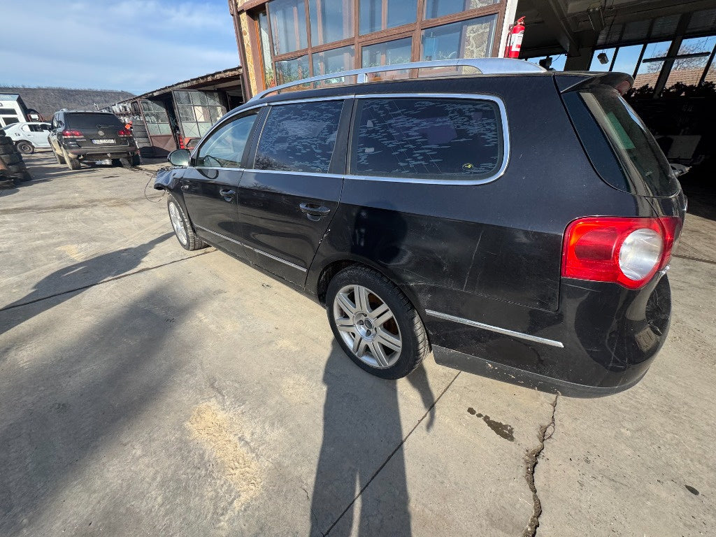 Dezmembram VW Passat B6 2.0 BKP break