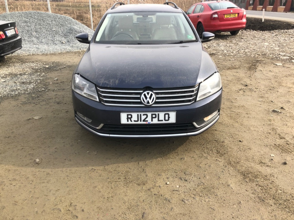 Dezmembram VW Passat B7 2.0 tdi CFF cutie manuala 2012 combi
