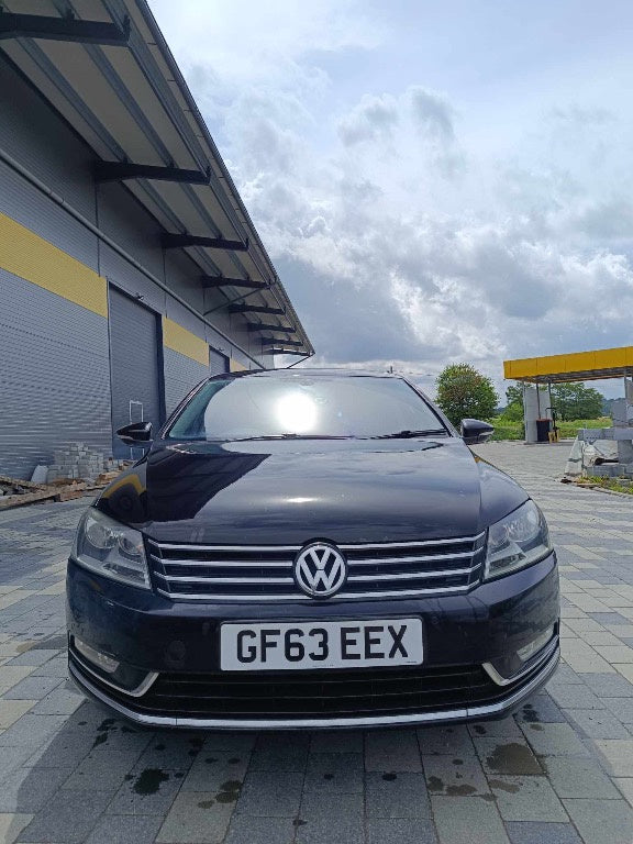 Dezmembram VW Passat B7 2.0 TDI CFFB cutie DSG Berlina an 2012