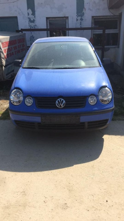DEZMEMBRAM VW POLO 2003 1.2 BENZINA CARSERO SECOND HAND BACAU