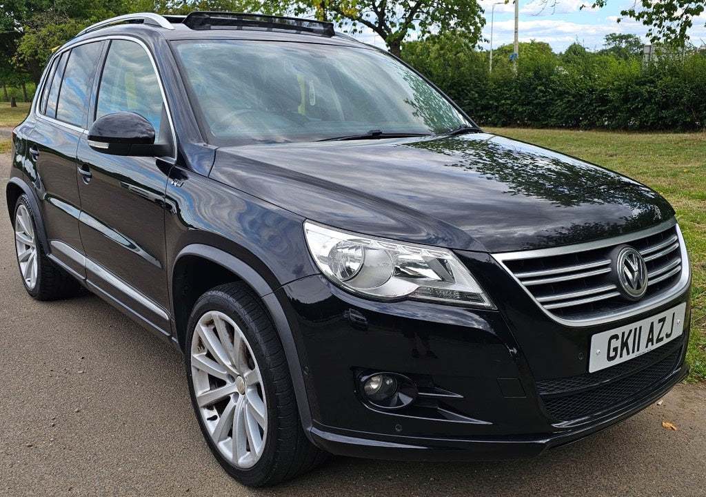 Dezmembram VW Tiguan 5N 2.0 TDI cod CFFB an 2011 cutie manuală 4x4 R Line