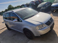 Dezmembram vw touran 1.9 avq