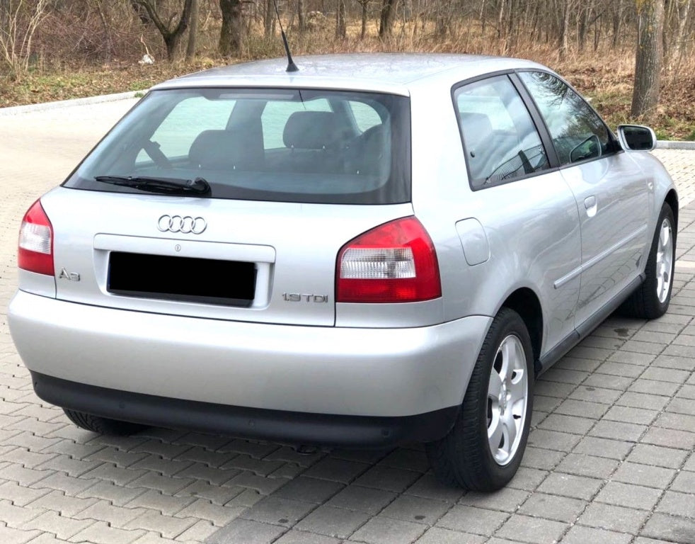 Dezmembrez Audi A3 8L din 2001 2002 2003