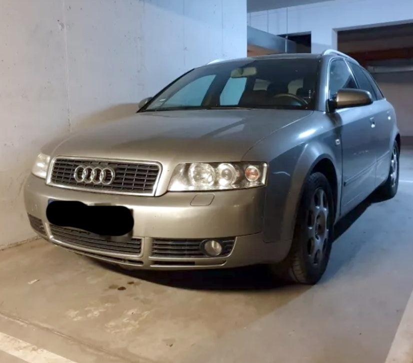 Dezmembrari Audi A4 B6, an 2001