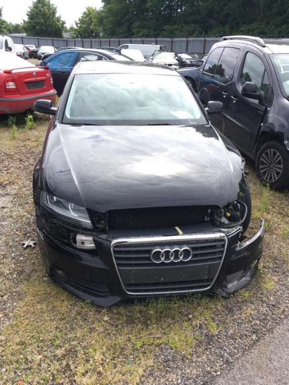 Dezmembrari Audi A4 B8 2.0 TFSI 2010