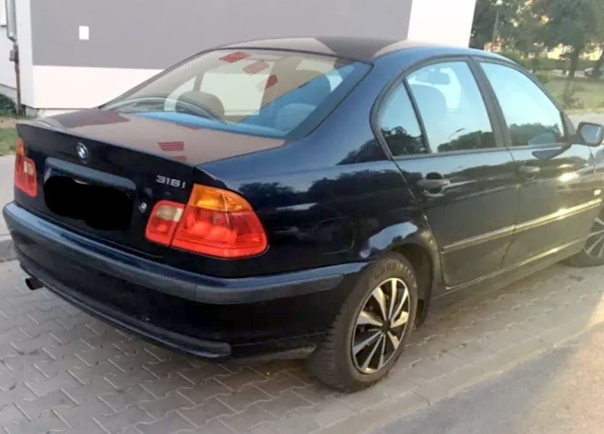 Dezmembrari BMW 316, E46 an 2001