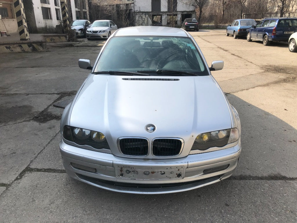 Dezmembrari bmw 318 E46 TIP MOTOR 19 4E 1