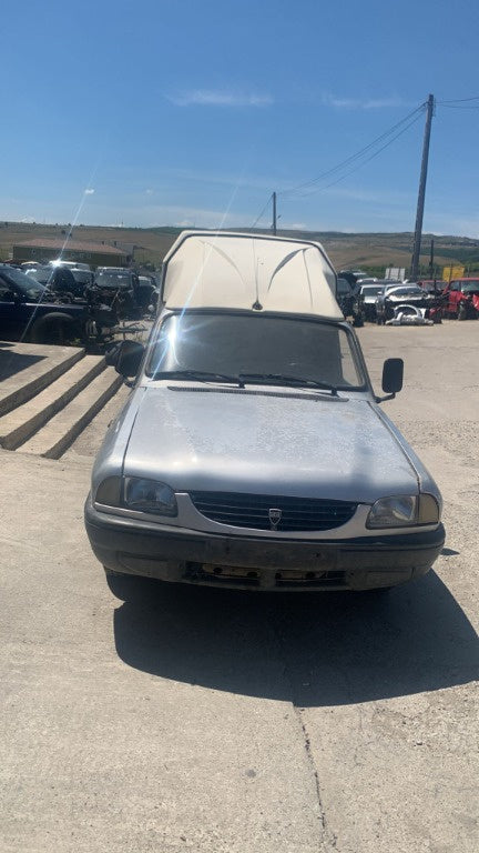 Dezmembrari dacia pick-up 1,6 benzina anul 2000