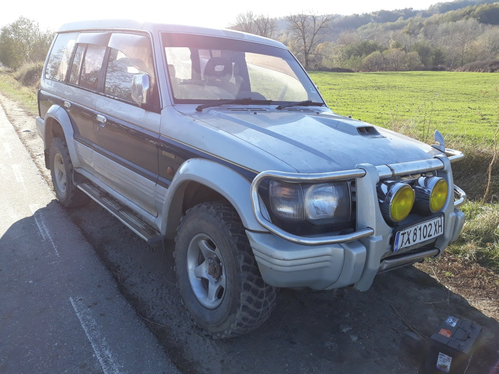Dezmembrari dezmembrari mitsubishi shogun pajero 2,8 automata diesel