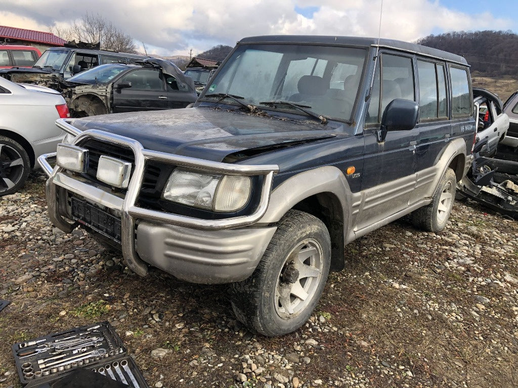 Dezmembrari dezmembrez piese dez hyundai galloper 3000 cmc benzina 4x4 volan stanga si 2500 diesel
