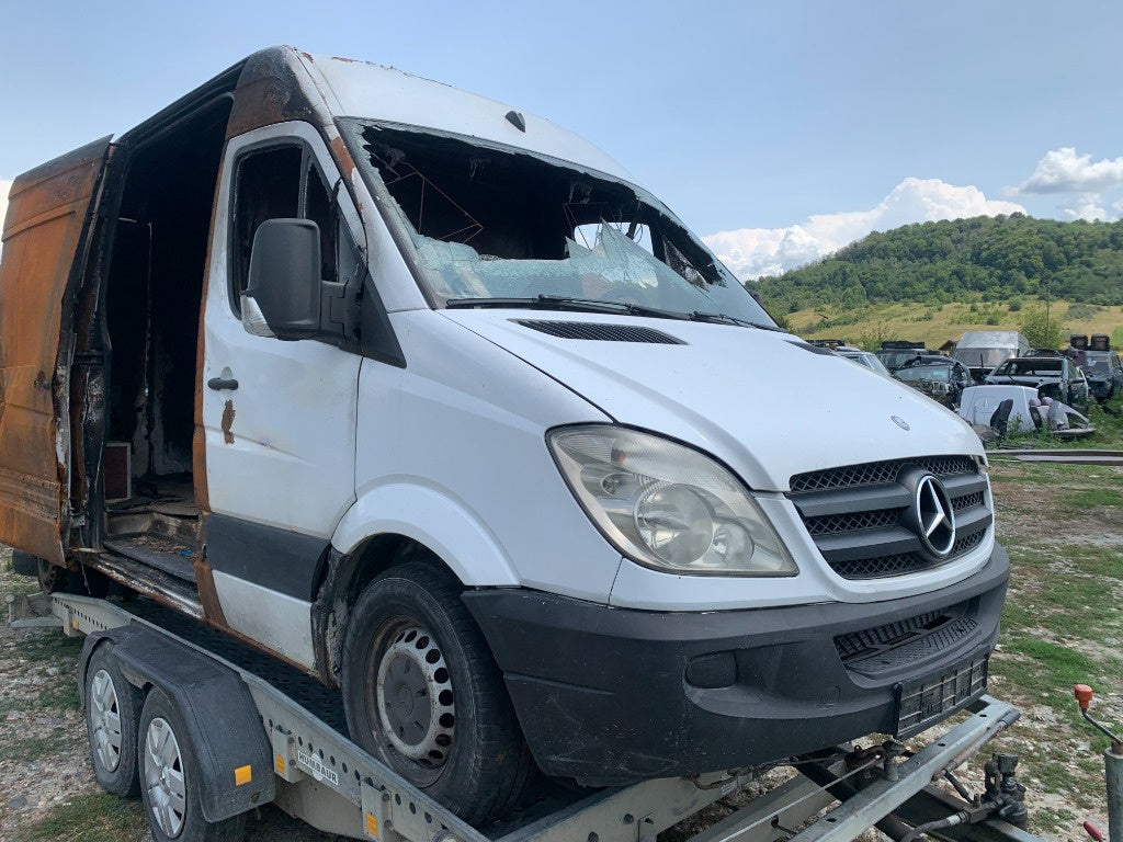 Dezmembrari Dezmembrez Piese piesa Dez Mercedes Sprinter 906 2007 2,2 309cdi euro4