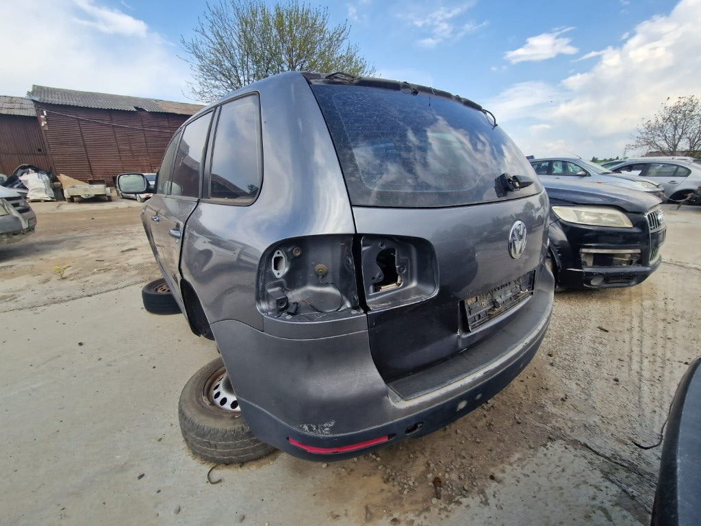 Dezmembrari Dezmembrez VW TOUAREG 3.0 DIESEL 2005