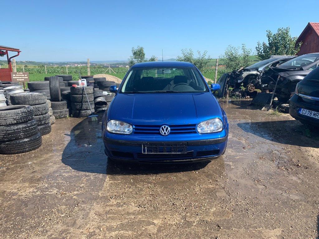 Dezmembrari golf 4 motro 1,9 tdi anul 2002 tip motor AXR 101 cp
