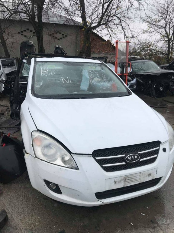 Dezmembrari Kia Ceed 1.6 CRDI 2007