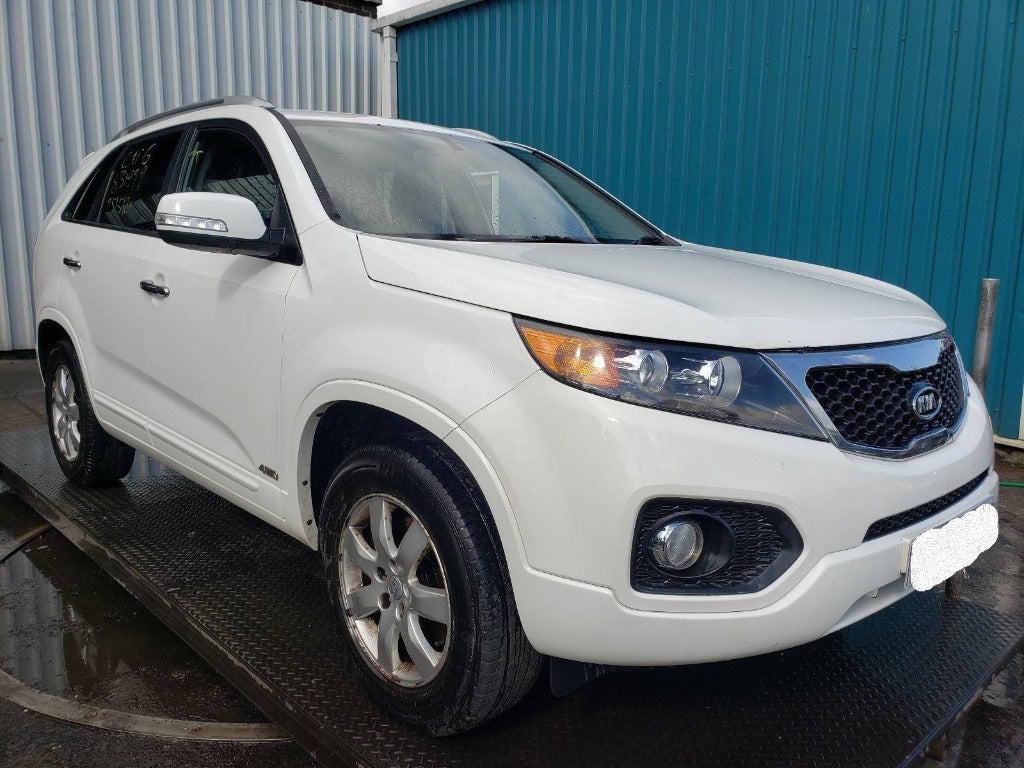 Dezmembrari Kia Sorento 2010 SUV 2.2 DOHC