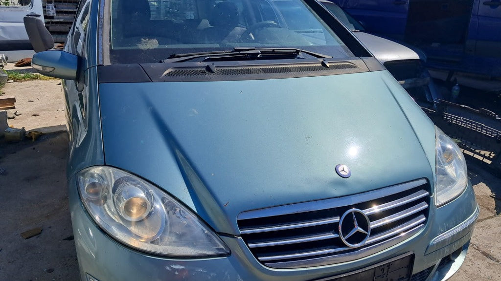 Dezmembrari Mercedes A-Class 150 benzina, cod motor 266.920 70KW / 95 Cp , transmisie manuala 5+1, an de fabri