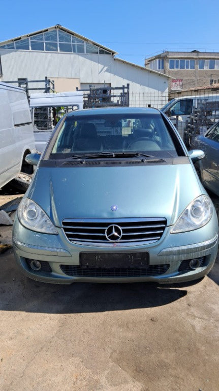 Dezmembrari Mercedes A150 w169 benzina, cod motor 266.920 70KW/95 Cp , transmisie manuala 5+1, an 2005