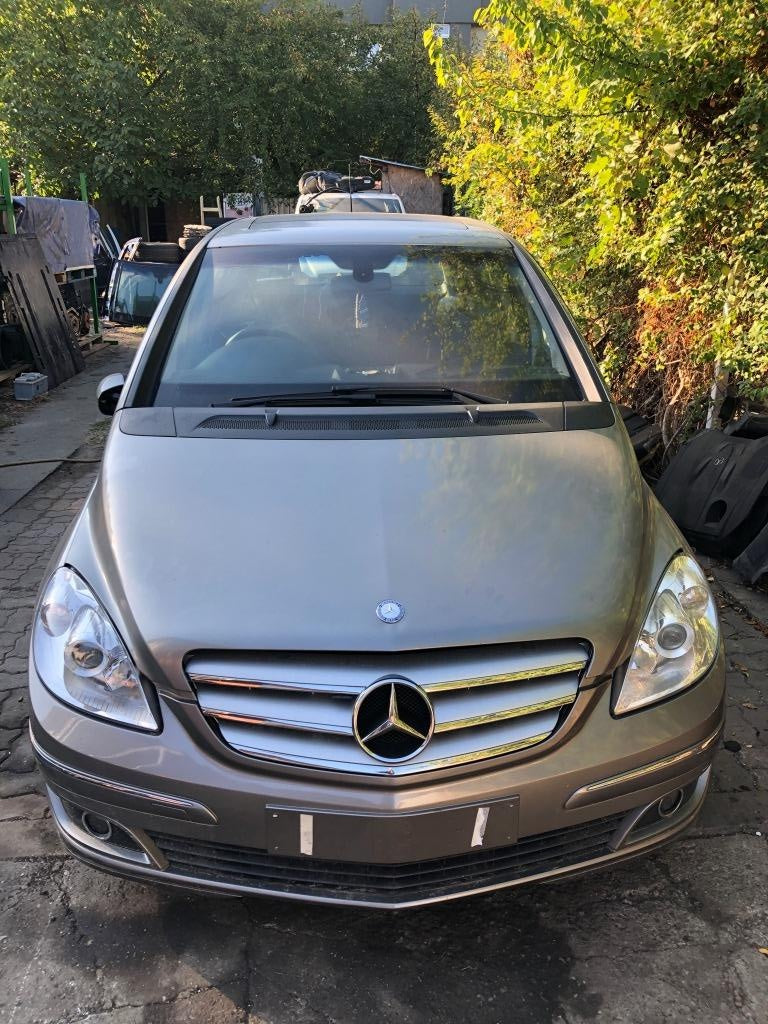 Dezmembrari Mercedes B Class B200 Benzina Turbo w245 2005