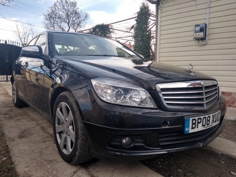 Dezmembrari Mercedes C class w204 2008