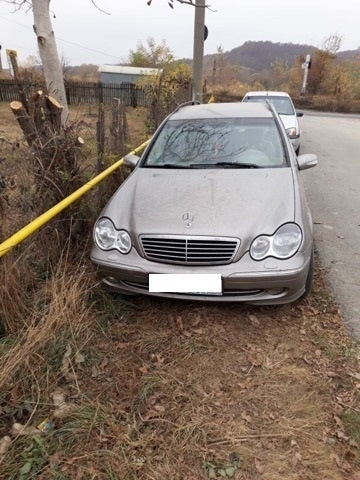 Dezmembrari Mercedes C220 Diesel w203 2006