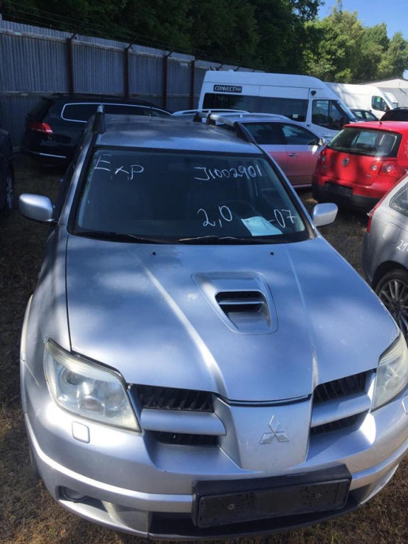 Dezmembrari Mitsubishi Outlander 2.0 Turbo 2004 - 2007