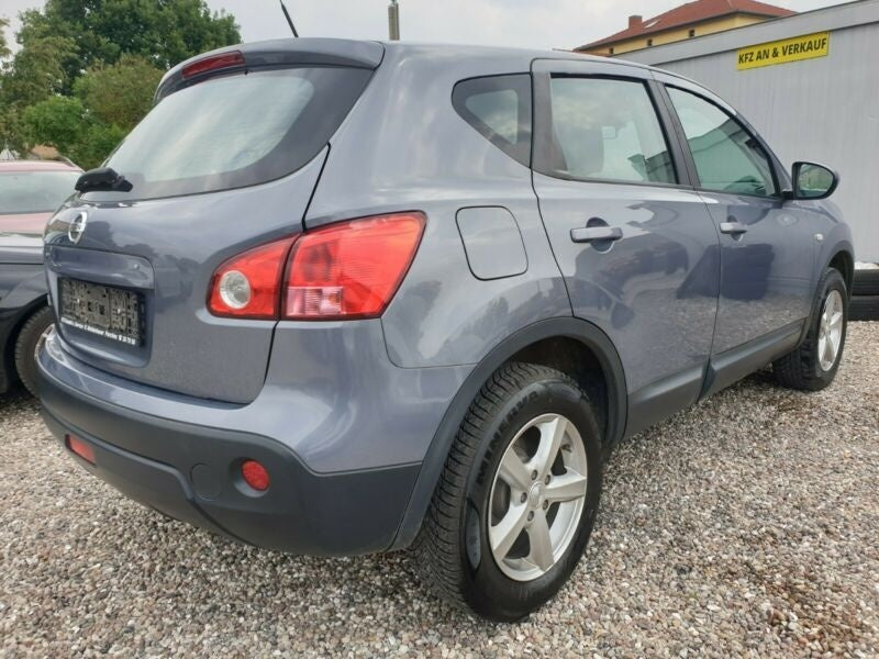 Dezmembrari Nissan Qashqai 2.0 i 2009