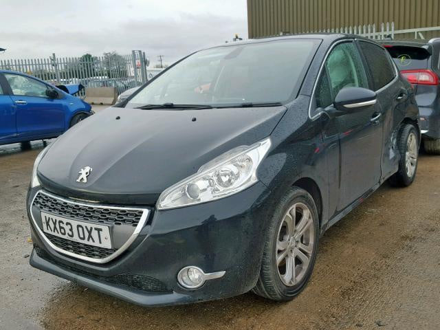 Dezmembrari Peugeot 208 1.6b cod motor 5FS