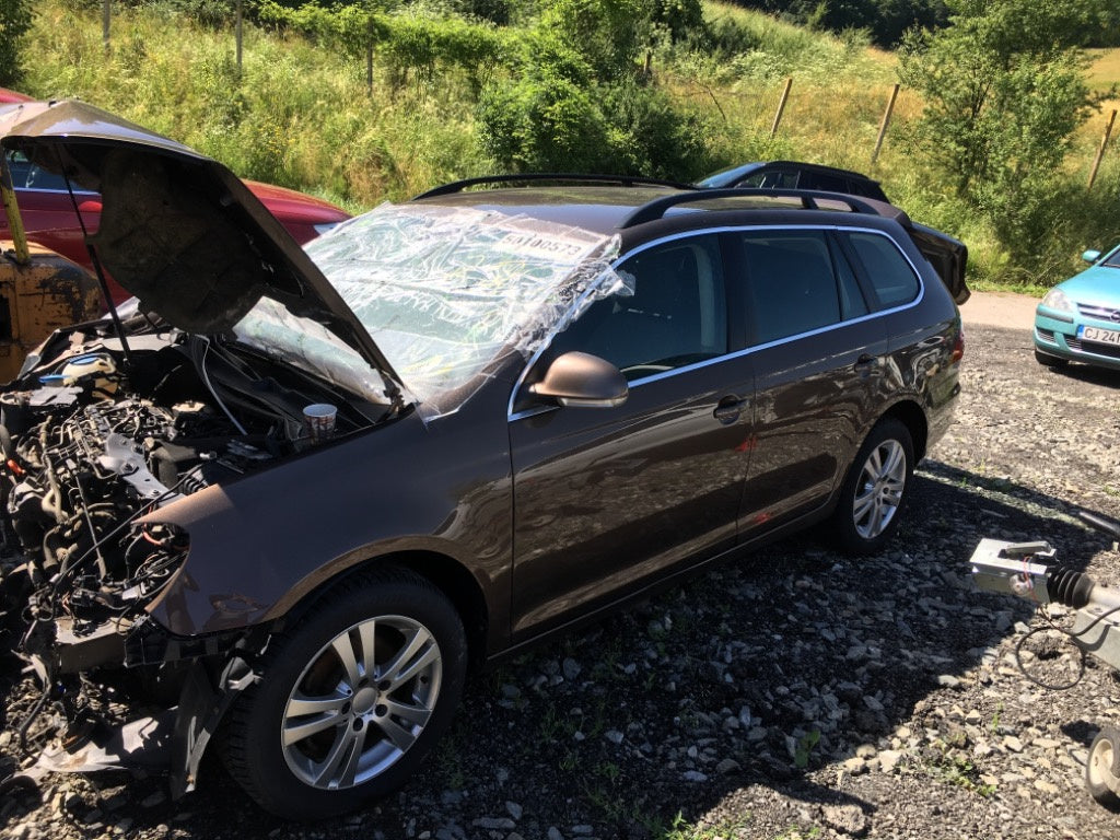 Dezmembrari piese vw golf 6 motor 1.6 tdi an 2012