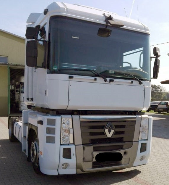 Dezmembrari Renault Magnum , an 2007