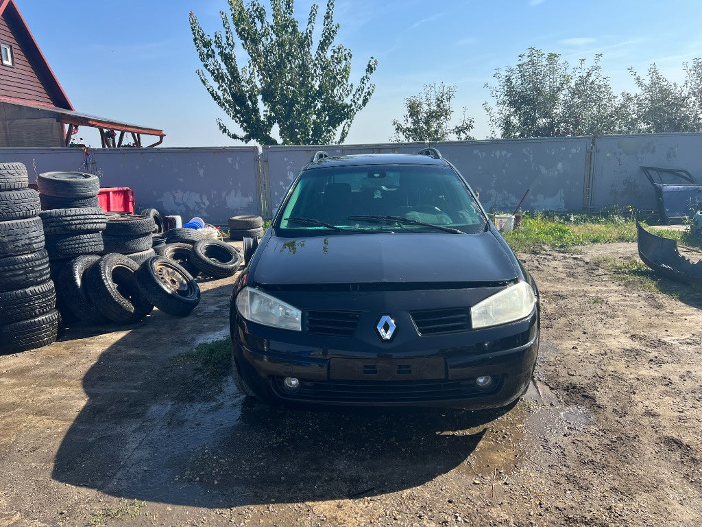 Dezmembrari renault megane 2 motor 1,9 dci anul 2004 tip motor F9Q