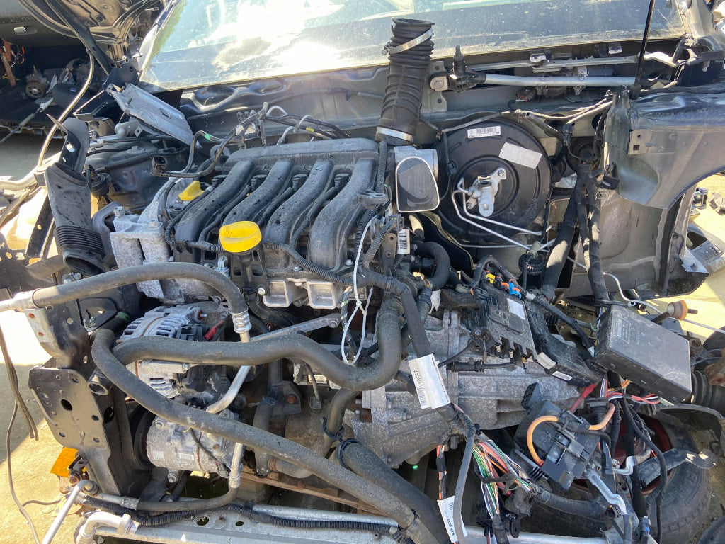 Dezmembrari Renault Megane 3 1.6 16v 2009 2010 2011