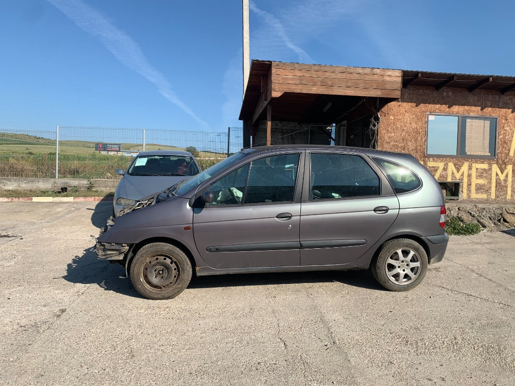 Dezmembrari renault megane scenic 1,4 benzina anul 2001 tip motor K4J-C7-50
