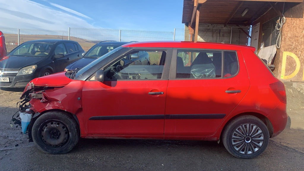 Dezmembrari skoda fabia 1,2 benzina anul 2010 tip motor CHF
