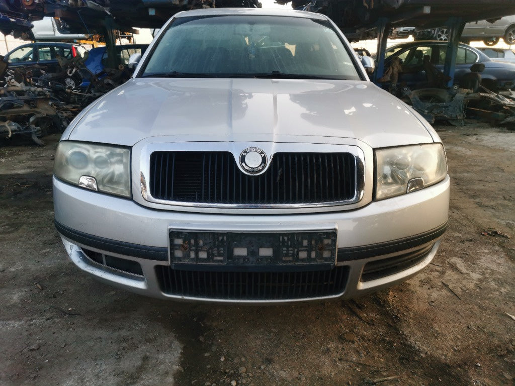 Dezmembrari Skoda SUPERB 2003 2.5 TDI V6 / AYM