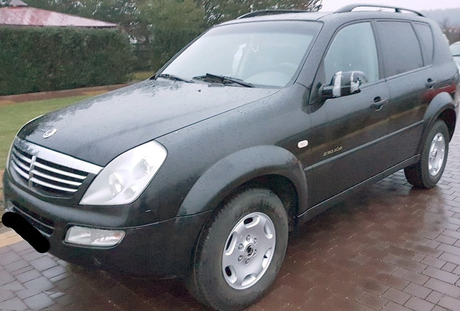Dezmembrari SsangYong Rexton 2.7D, an 2006