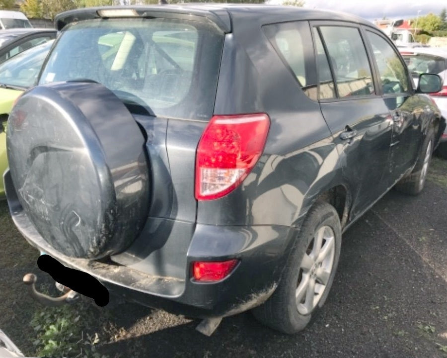 Dezmembrari Toyota Rav4, 2.2D, an 2007